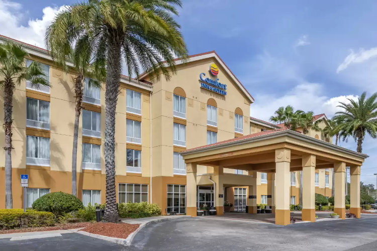 Comfort inn hotel